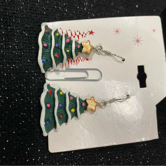 New With Tags Christmas Jewelry- Earrings & Bangle/Bracelet Set - Picture 5 of 5